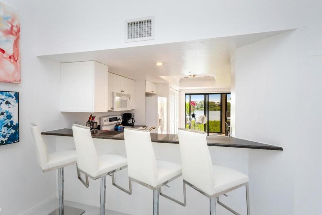 Blue Lagoon Estate Fort Myers Beach Εξωτερικό φωτογραφία