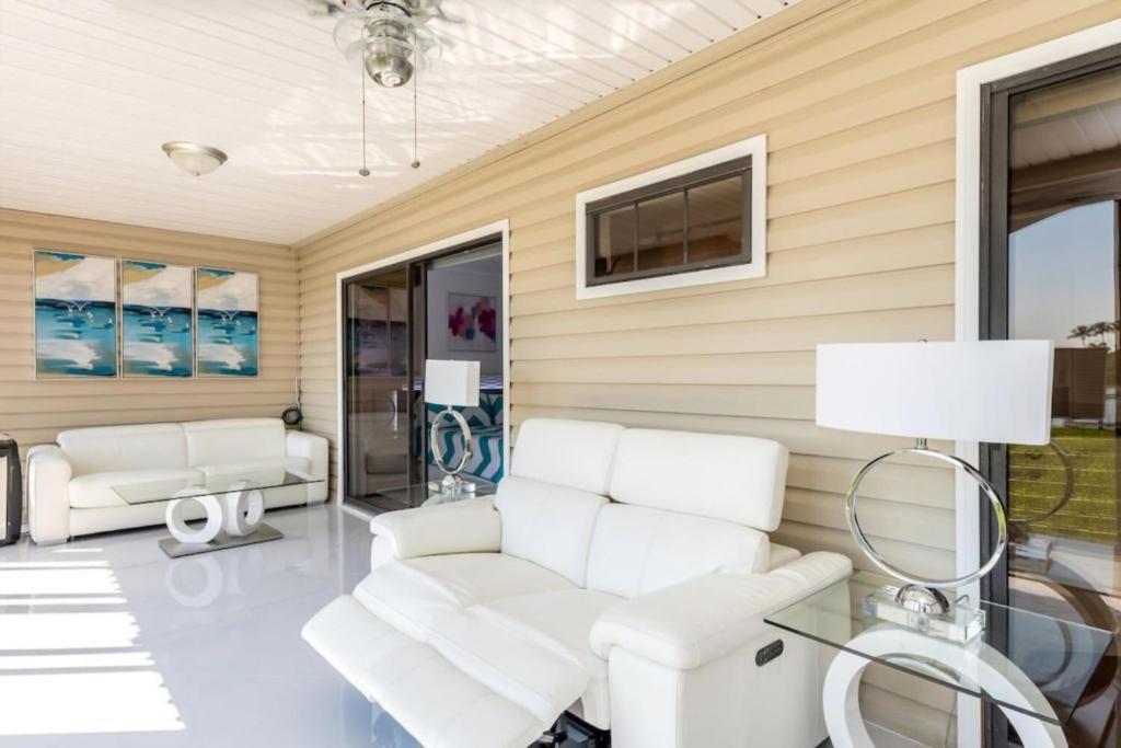 Blue Lagoon Estate Fort Myers Beach Εξωτερικό φωτογραφία