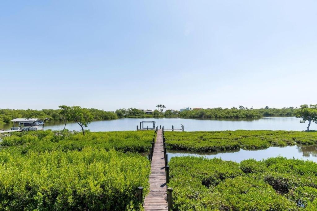 Blue Lagoon Estate Fort Myers Beach Εξωτερικό φωτογραφία